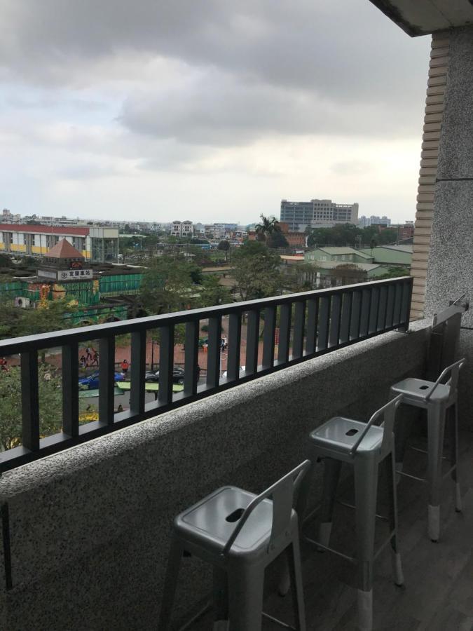 One Night Hostel Yilan Exterior photo