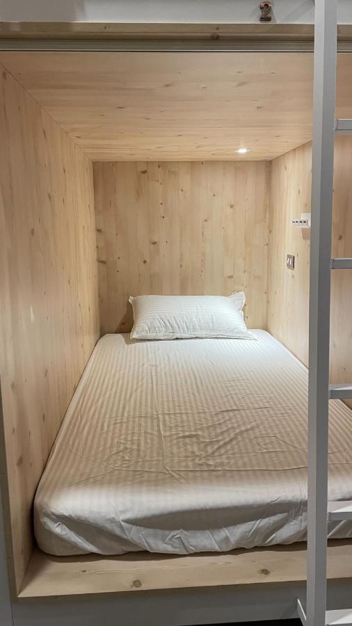One Night Hostel Yilan Exterior photo